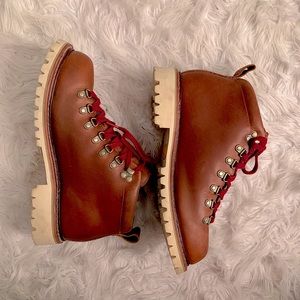 Eddie Bauer Brown Lace Up Boots with Red Laces